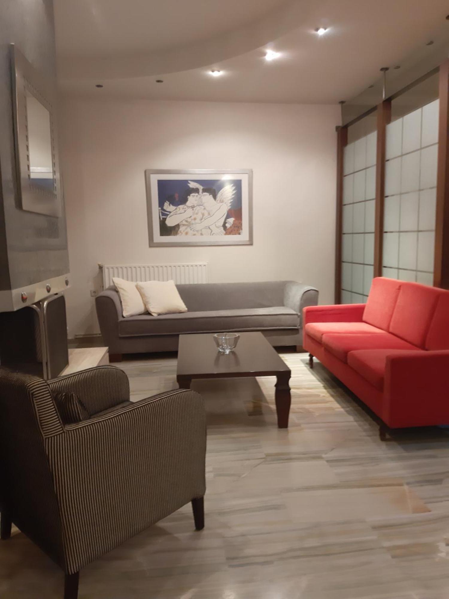 Elegante Apartamento Centrale 트리칼라 외부 사진